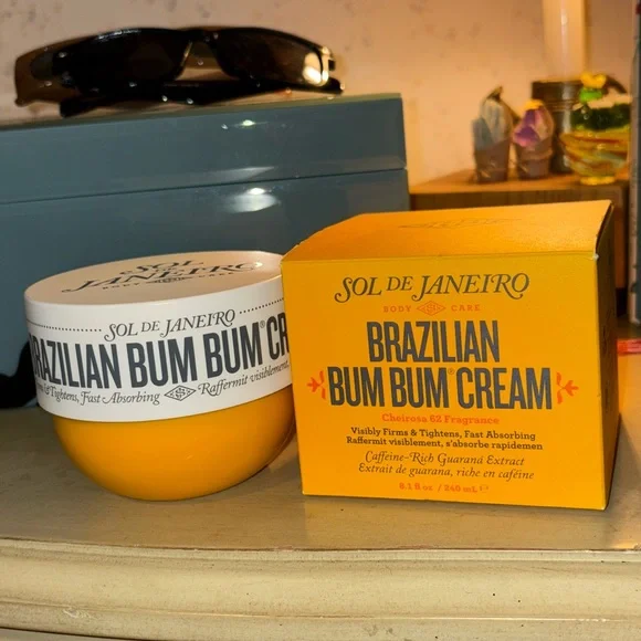 New Sol de Janeiro Brazilian Bum Bum Body Cream:; 8.1 fl.oz. - Picture 2 of 2